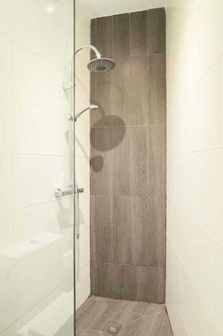 Moderno Apartamento En Plaza Merced Màlaga Exteriér fotografie